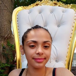 Meet your Posher, Meralys